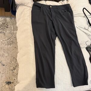 Men's charcoal Lululemon ABC Pants